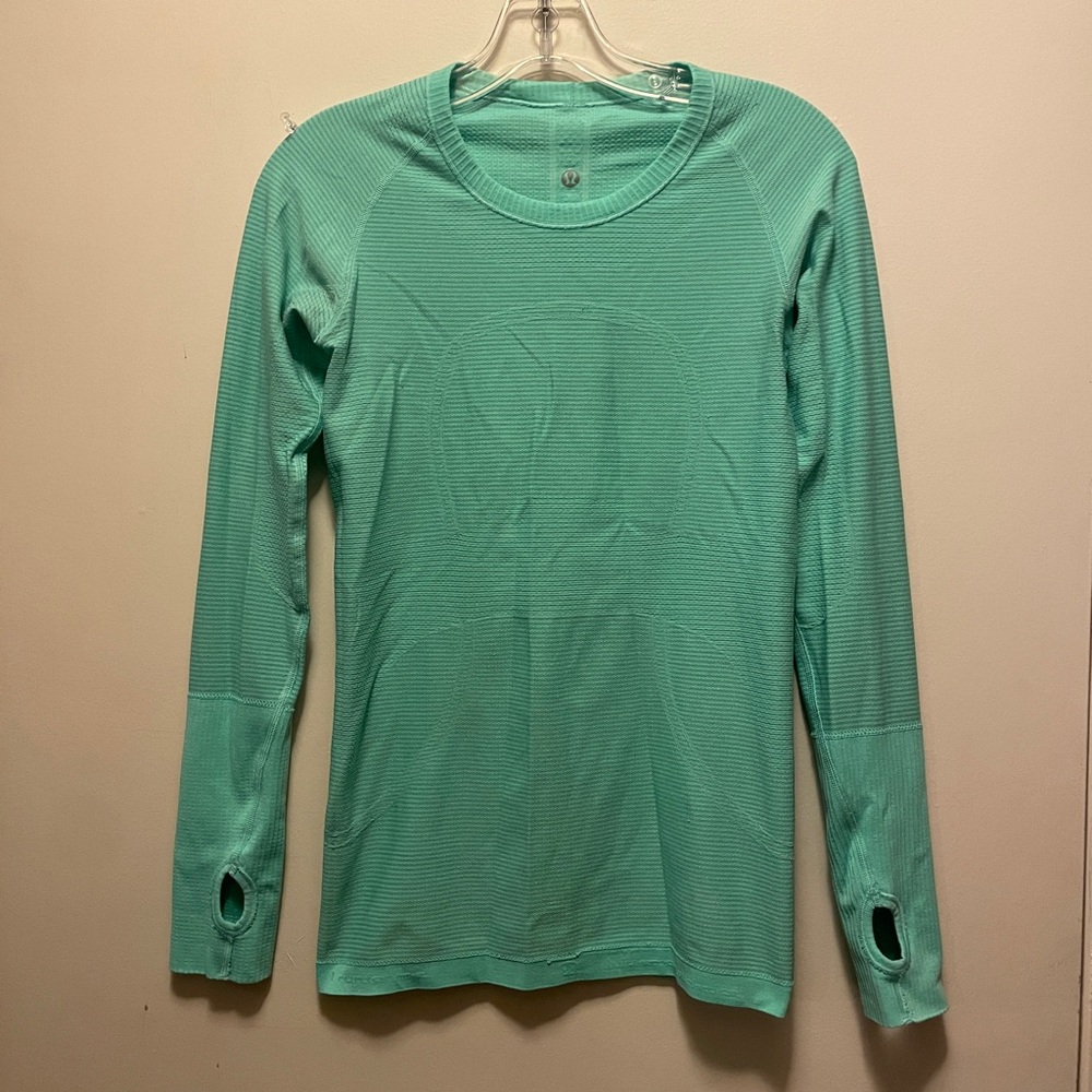 SOLD                   




Lululemon Women's  Long Sleeve Top